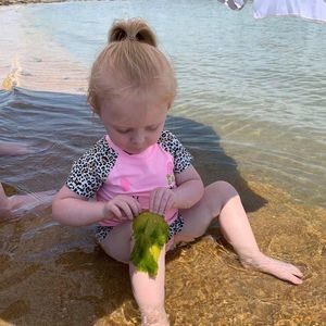 Meet your Posher, Regina